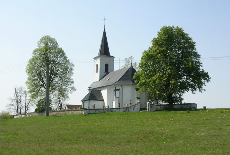 Kostel v okolí